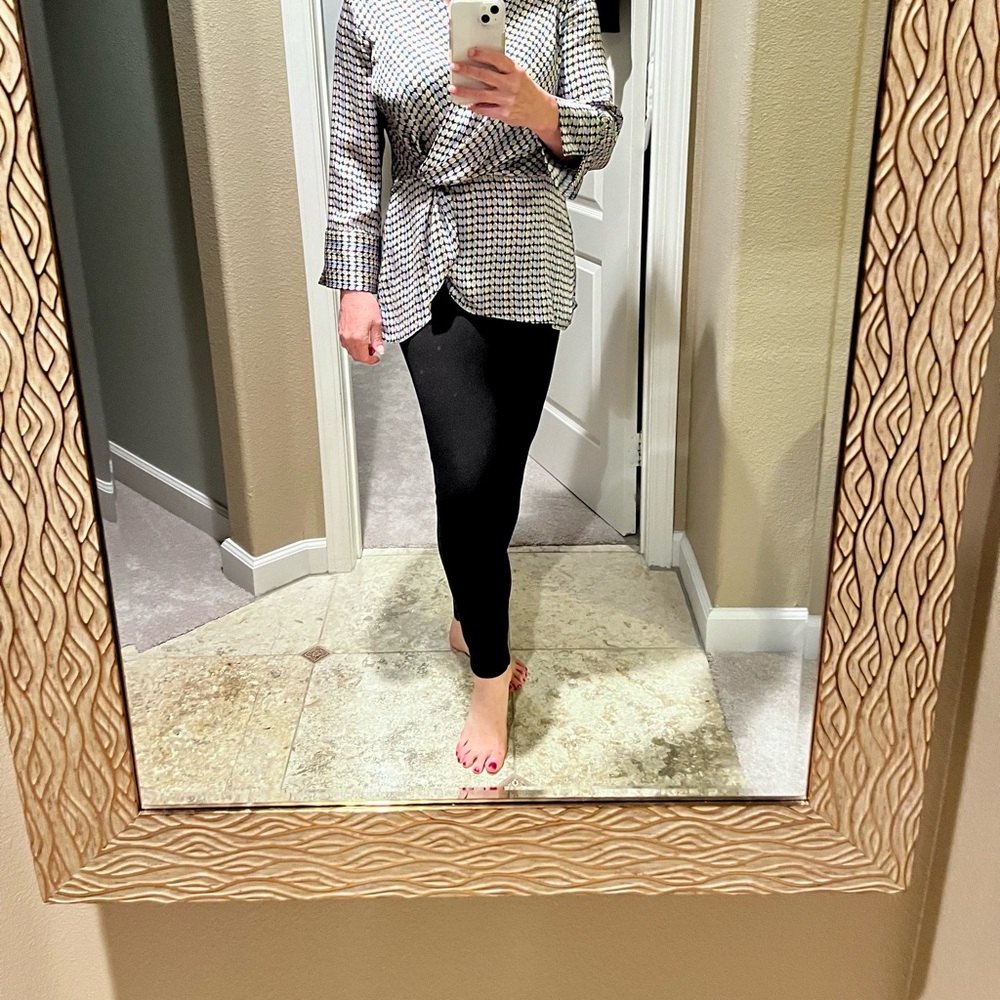 Vince Camino Blouse: Easy,soft, flattering